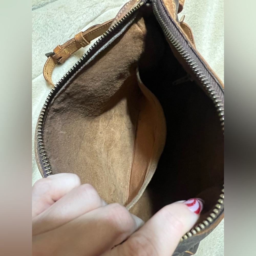 Louis Vuitton Monogram Tulle Lee - Picture 10 of 16